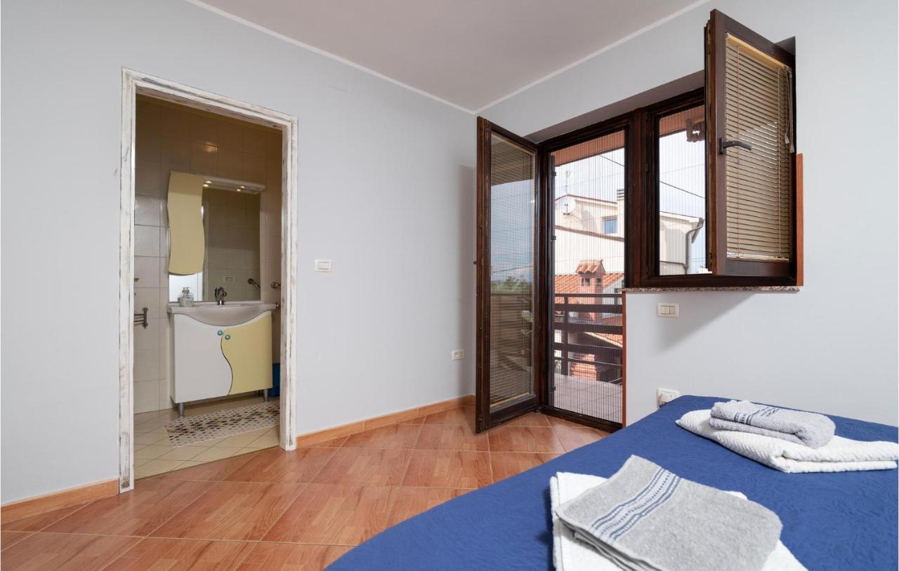 1 Bedroom Amazing Apartment In Peruški 외부 사진